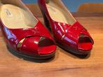 Comfortabele Paul Green hakken lakleer rood 40, Pumps, Ophalen of Verzenden, Zo goed als nieuw, Rood