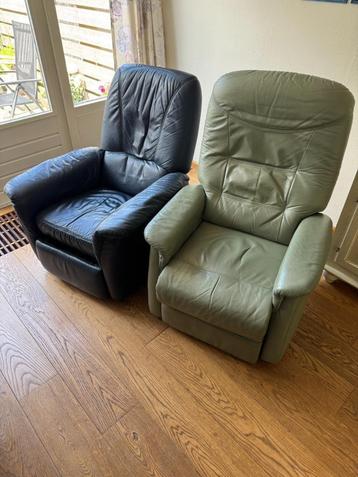 2 verstelbare stoel / Fauteuils beschikbaar voor biedingen