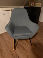 Grijze schommelstoel, Huis en Inrichting, Stoelen, Ophalen, Zo goed als nieuw, Grijs, Eén