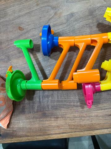 Knikkerbaan Set 2 - Uren Speelplezier! beschikbaar voor biedingen