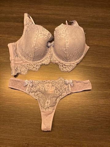 Hunkemöller String & BH Set - Maat M beschikbaar voor biedingen