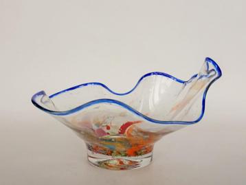 Schaal Artglass Gesigneerd beschikbaar voor biedingen