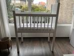 Wieg met Matras & Aerosleep Topper, Kinderen en Baby's, Babywiegjes en Ledikanten, Ophalen, Zo goed als nieuw, Wieg