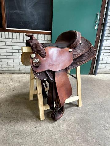 Westernzadel Silver Royal 17 inch beschikbaar voor biedingen