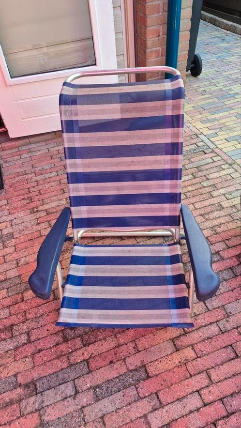 2 prachtige Cresto lage strandstoelen van echt aluminium, Caravans en Kamperen, Kampeermeubelen, Zo goed als nieuw, Campingstoel