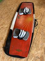Naish Sol - 130 incl. Boardbag, Watersport en Boten, Kitesurfen, Twintip, Ophalen, Gebruikt, Kiteboard