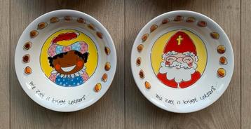 NIEUWE ONGEBRUIKTE 2stuks Blond Amsterdam Sint & Piet kommen beschikbaar voor biedingen