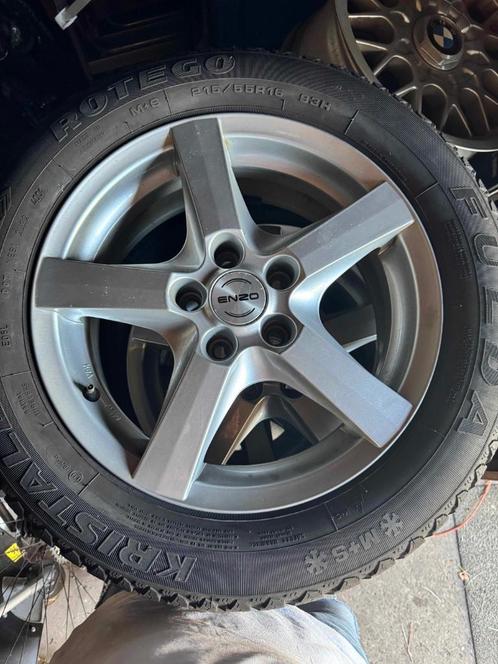 Vier 16" Velgen + 2 winterbanden, Auto diversen, Overige Auto diversen, Ophalen