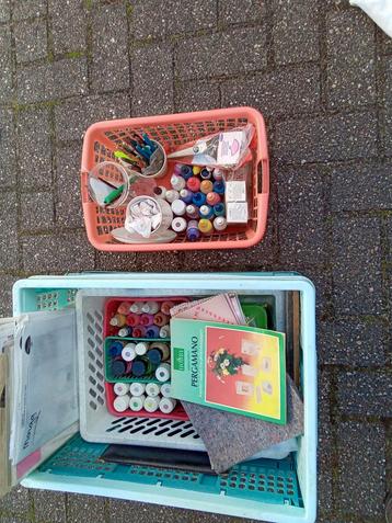 Pergomano spullen in bakken beschikbaar voor biedingen