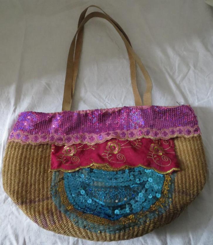 Nieuwe vrolijke tas met pailletten & rits. Cadeau Kerst ?, Sieraden, Tassen en Uiterlijk, Tassen | Damestassen, Nieuw, Handtas