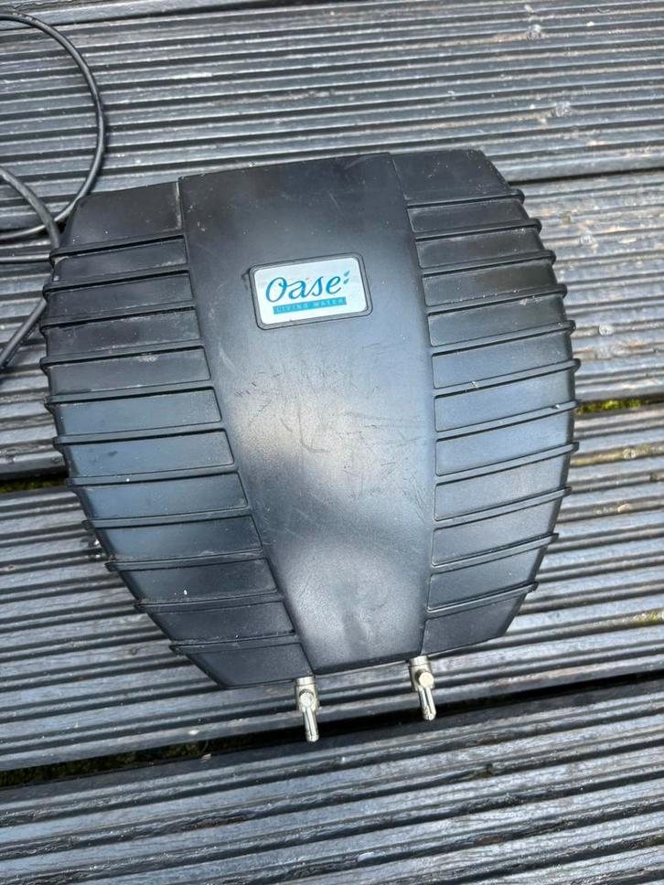 Oase AquaOxy 1000, Tuin en Terras, Vijver-toebehoren, Zo goed als nieuw, Vijverpomp, Ophalen of Verzenden