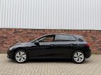 Volkswagen Golf 1.5 eTSI Style |Sfeerverlichting|ACC|, Stof, 4 cilinders, 150 pk, Zwart