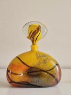 Prachtige glazen stopfles, geel met rode lijn inclusie,, Antiek en Kunst, Antiek | Glas en Kristal, Ophalen of Verzenden