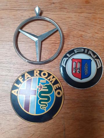 3x auto embleem Alfa Romeo, Alpina en Mercedes beschikbaar voor biedingen