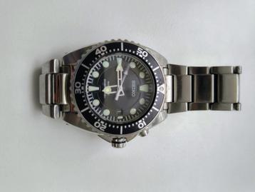 Seiko Kinetic Divers 200 BFK Zwarte wijzerplaat (SKA371)  beschikbaar voor biedingen