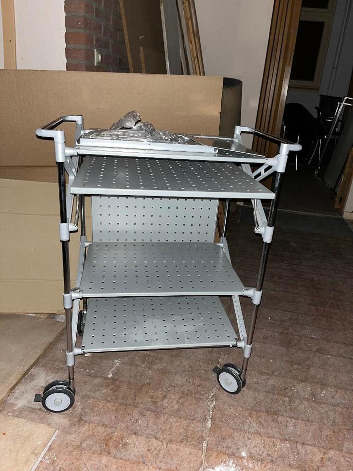 Computertafel . Kartell. Philippe Stark verrijdbaar., Huis en Inrichting, Bureaus, Zo goed als nieuw, Bureau, Met wielen, Ophalen of Verzenden