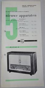 Antiek PHILIPS Buizenradio brochure 1956 (D255)., Antiek en Kunst, Ophalen of Verzenden