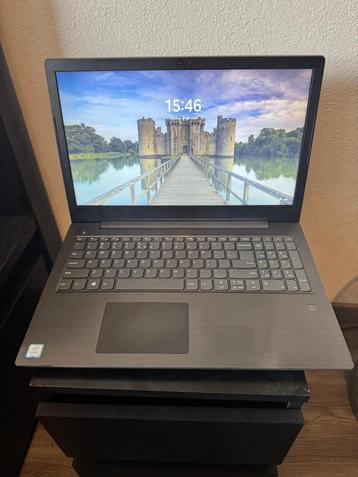 Lenovo V330-15IKB 81AX0115MH beschikbaar voor biedingen