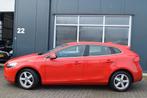Volvo V40 1.6 T4 Momentum | Clima | Cruise | APK 2-2027 !, Auto's, Voorwielaandrijving, Stof, Gebruikt, Zwart