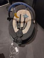 Novi  babyswing, wipstoel met electronische functies, Geen, Zo goed als nieuw, Ophalen, Overige merken