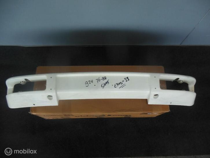 Voorbumper nieuw Porsche 924 ('76-'88), Auto-onderdelen, Carrosserie en Plaatwerk, Bumper, Porsche, Voor, Nieuw, Ophalen