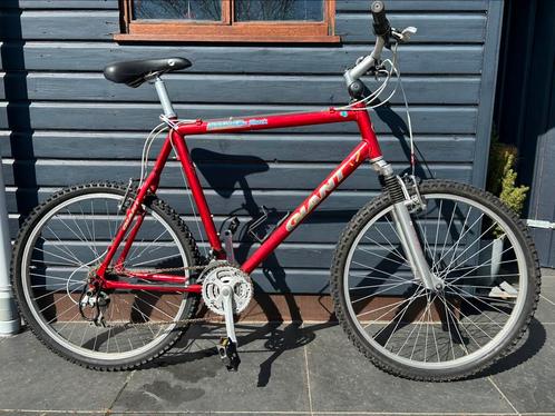 Mountainbike Giant Boulder Alu shock, Fietsen en Brommers, Fietsen | Mountainbikes en ATB, Gebruikt, Heren, Giant, 57 cm of meer
