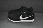 Nike md runner 2 Gs 37,5, Nike sneakers 37.5, schoenen 37.5, Kinderen en Baby's, Jongen of Meisje, Schoenen, Nieuw, Ophalen of Verzenden