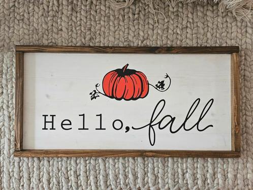 "Hello, fall" zwaar, houten tekstbord., Huis en Inrichting, Woonaccessoires | Tekstborden en Spreuken, Gebruikt, Ophalen