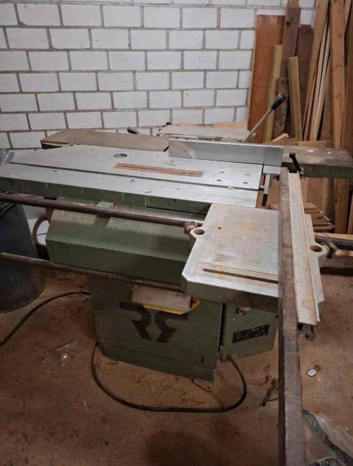 Robland K210 defect - Opknapper/Onderdelen, Doe-het-zelf en Verbouw, Gereedschap | Zaagmachines, Gebruikt, Cirkelzaag, 1200 watt of meer