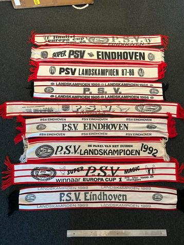 Oude psv sjaals beschikbaar voor biedingen