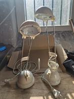 2 stuks hoogte verstelbare halogeen leeslampen wit kunststof, 90's & memphis, Gebruikt, Ophalen of Verzenden, Minder dan 100 cm