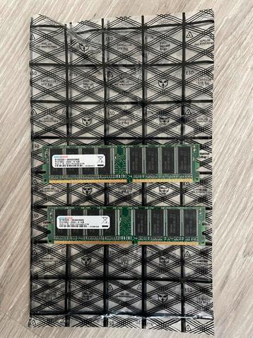 2x1GB PC2700U DDR Geheugen beschikbaar voor biedingen