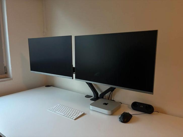 Professionele Neomounts dubbele monitorarm, Computers en Software, Monitoren, Zo goed als nieuw, 60 Hz of minder, HDMI, Overige typen