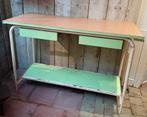 Oude werkbank, schooltafel, side table, industriële tafel,, Antiek en Kunst, Ophalen