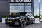 BMW IX XDrive40 High Executive 77 kWh, Sky Lounge, Trekhaak,, Auto's, BMW, Automaat, Gebruikt, Zwart, Elektrisch