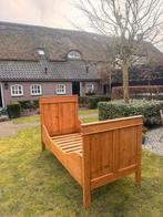 PRACHTIG STOER VINTAGE KAJUITBED., Ophalen, Lattenbodem