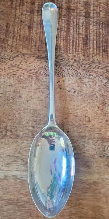 18e eeuws zilveren dinerlepel  beschikbaar voor biedingen