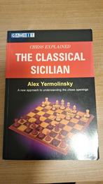 Chess Explained: The Classical Sicilian, Gelezen, Ophalen of Verzenden, Overige onderwerpen, Geschikt voor kinderen
