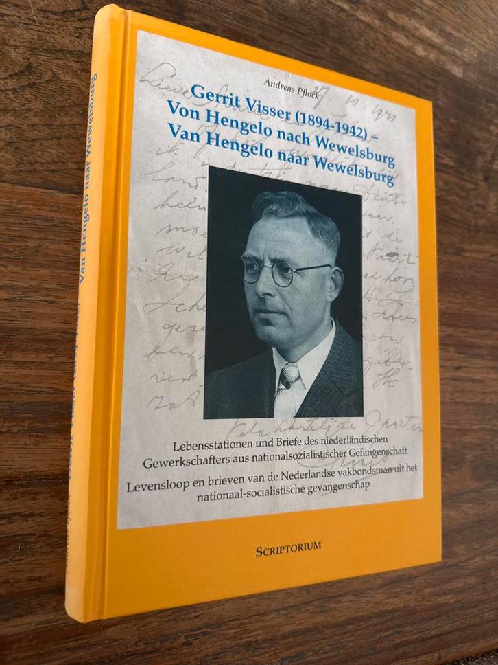Gerrit Visser: Van Hengelo naar Wewelsburg, Boeken, Biografieën, Zo goed als nieuw, Politiek, Ophalen
