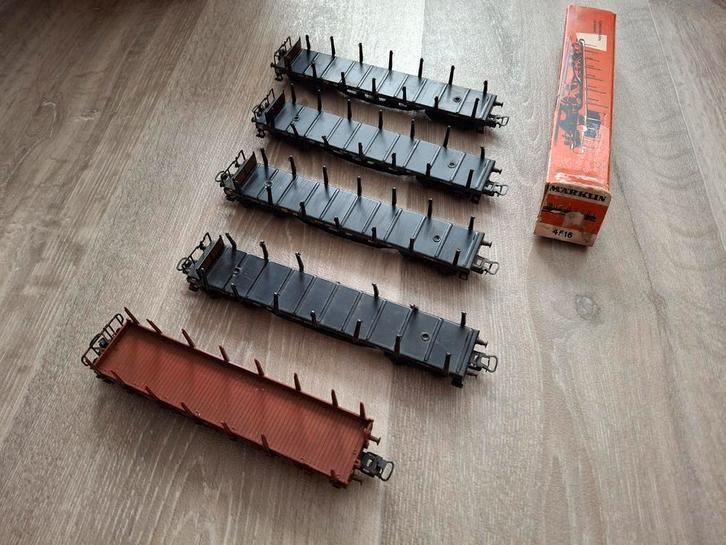 Marklïn HO 4516/4694 rongenwagons met houtlading, Hobby en Vrije tijd, Modeltreinen | H0, Gebruikt, Wagon, Wisselstroom, Märklin