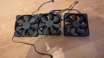 Case fans 120mm Corsair beschikbaar voor biedingen