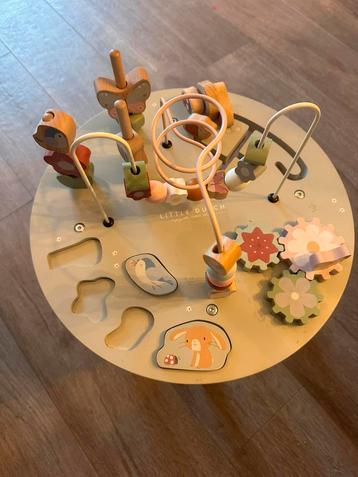 Little dutch flowers & butterfly activiteitentafel beschikbaar voor biedingen