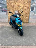 Zip SP Piaggio 4T I-Get 50CC Brommer 2019, Fietsen en Brommers, Scooters | Piaggio, Maximaal 45 km/u, Zip, Ophalen of Verzenden