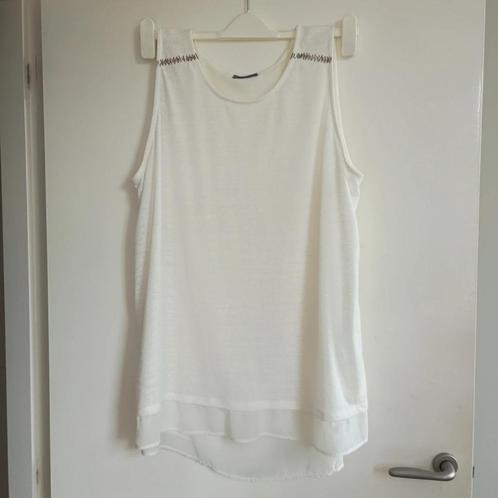 Hele leuke top gebroken wit met voile  46/48, Kleding | Dames, Tops, Zo goed als nieuw, Maat 46/48 (XL) of groter, Wit, Zonder mouw