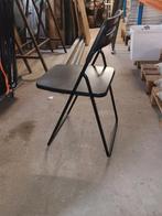 IKEA Zwarte Klapstoel - Praktisch en Stijlvol, Huis en Inrichting, Stoelen, Gebruikt, Zwart, Ophalen of Verzenden, Metaal