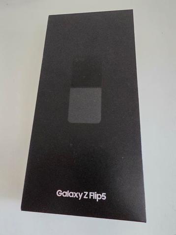 Samsung Galaxy Z Flip 5 - 256GB - ZGAN! beschikbaar voor biedingen