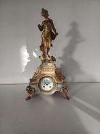 Franse/Wagen Klok, Ophalen