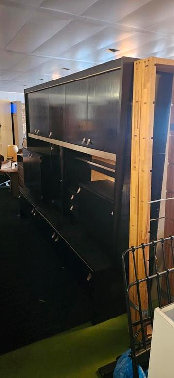 Vintage Kast in 3 Delen - Veel Opbergruimte! beschikbaar voor biedingen