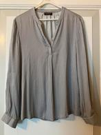 Repeat zijden blouse grijze print maat 42, Kleding | Dames, Blouses en Tunieken, Ophalen of Verzenden, Zo goed als nieuw, Maat 42/44 (L)