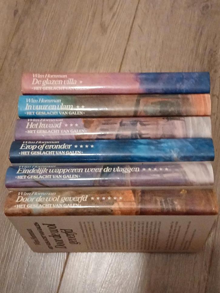 Wim Hornman - Het geslacht Van Galen - Complete serie, Boeken, Romans, Gelezen, Nederland, Ophalen of Verzenden
